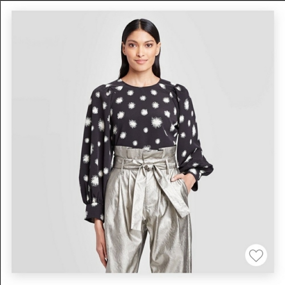 Who What Wear long sleeve balloon top